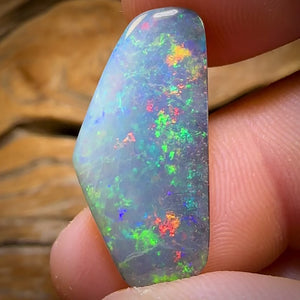 15.6cts - GEM Queensland Boulder Seam Opal