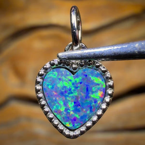 “Beading Heart” Queensland Boulder Opal Doublet Pendant. NEW Antique Style Beaded Design