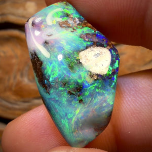 34,2 cts - Opale de gisement boulder du Queensland