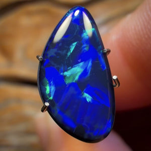 2.4cts - “Aurora” Wow Lightning Ridge Opal Doublet