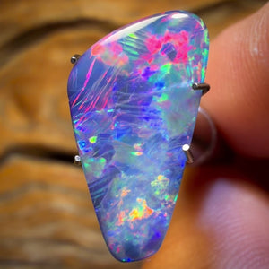 3.2cts - Australian Boulder Opal Doublet Awesome Magenta!!!
