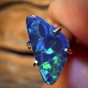 0.9cts - Lightning Ridge Opal Doublet