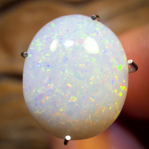 🔨 AUCTION 🔨 No Reserve 2.2cts - South Australian White Opal from Coober Pedy