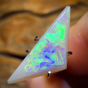 Alex Enchère 1,6 ct - Opale rare d'Australie du Sud de Mintabie