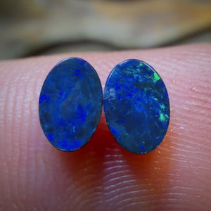 Bargain Card! 0.72cts - Australian Boulder Opal Doublet Pair