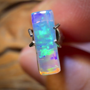 🔨 AUCTION 🔨 0.8cts - Solid Australian Boulder Pipe Crystal Opal