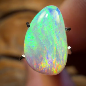 1.8cts - Lightning Ridge Crystal Opal