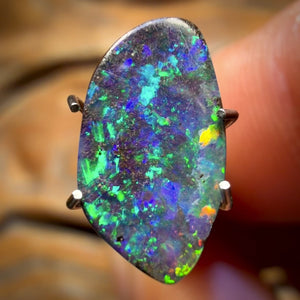 2.3cts - Clean Full Face Gem Australian Boulder Seam Opal