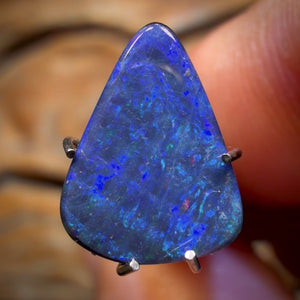2.2cts - Great Blue…Queensland Boulder Seam Opal from Winton