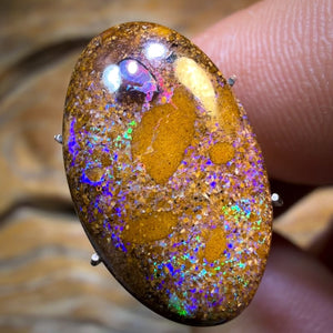 10.4cts -Wow! “Chameleon”Queensland Boulder Opal from Yowah. Metallic MultiColour