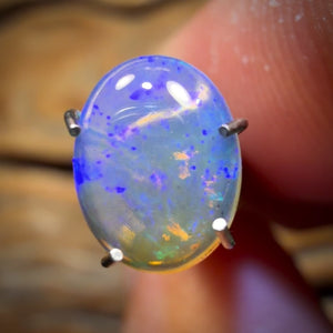 0.85cts - Lightning Ridge Crystal Opal