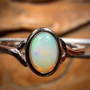 🔨 AUCTION 🔨 Sterling Silver - South Australian Crystal Opal Ring