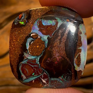 16.4cts - Tribal Queensland Boulder Opal