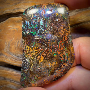 153,7 cts - Grande opale boulder tribale australienne de Koroit