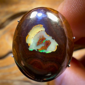 17.9cts - Yowah Nut Kernel Opal. Double Sided Crystal Center