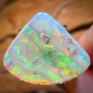 4.75cts - Rare South Australian Crystal Opal