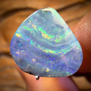 6.3cts - “Water World”Queensland Boulder Seam Opal. Australian Opal