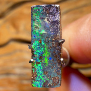 2.6cts - Queensland Boulder Seam Opal