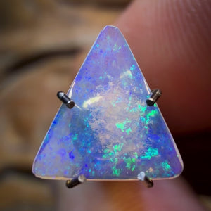 🔨 AUCTION 🔨 No Reserve 0.15cts - South Australian Crystal Opal