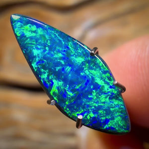 1.1cts - Lightning Ridge Opal Doublet