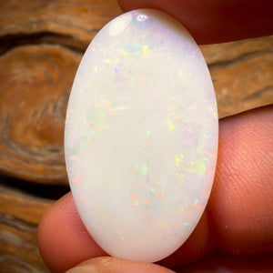 18.3cts - South Australian White Opal