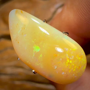 6.5cts - Very Old Rare Yowah Nut Pure Golden Yellow Crystal Opal