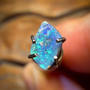 📣 OPALFEST 🔨 AUCTION 🔨 No Reserve 0.35cts - Australian Boulder Seam Opal from Queensland
