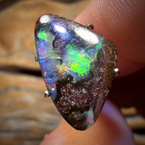 5.85cts - Australian Boulder Seam Opal