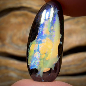 14.7cts - Rare Suspended Yowah Nut Crystal Centre Opal