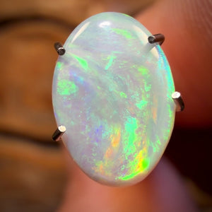 0.95cts - South Australian Crystal Opal