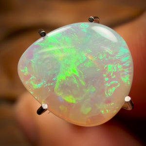 1.7cts - Lightning Ridge Light Opal