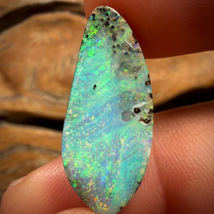 12.2cts - Top Reef Pattern Big Queensland Boulder Seam Opal