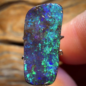 7.1cts - Top Australian Boulder Seam Opal from Winton