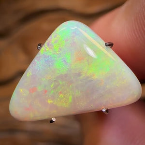 3.2cts - South Australian White Opal