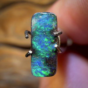 0.95cts - Queensland Boulder Seam Opal from Winton. Australian Opal