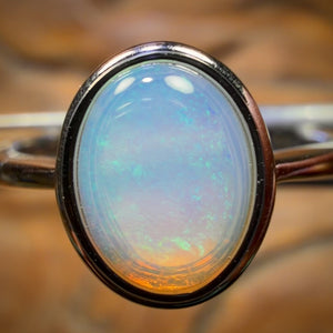 🔨 AUCTION 🔨 Sterling Silver - South Australian Crystal Opal Ring