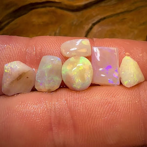 🔨 AUCTION 🔨 11.5cts - 6x Quality South Australian Opal Rubs