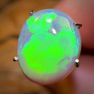2.4cts - “Green flash 3” GEM Lightning Ridge Dark Opal
