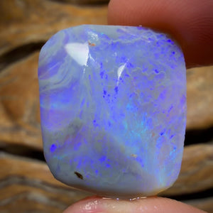 25.1cts - Lightning Ridge Semi Crystal Opal Rough Rub
