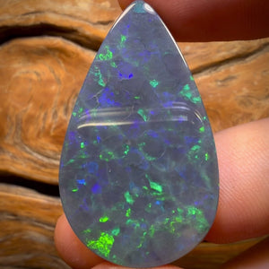 “Set in Stone” - Private Collector Investment - 52.2cts - “Set in Stone” Investment TOP Lightning Ridge Black Opal
