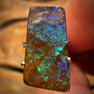 4.8cts - Queensland Boulder Seam Opal. Australian Opal