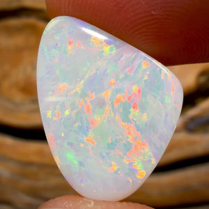 7.9cts - South Australian White Opal