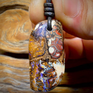 36 x 19mm - Gebohrte Tribal Queensland Boulder Opal Halskette