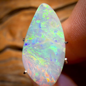 Bargain Card! 3.9cts - Australian Boulder Opal Doublet