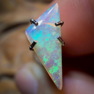 🔨 AUCTION 🔨 No Reserve 0.15cts - South Australian Crystal Opal