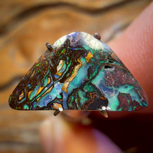 2.7cts - Tribal Queensland Boulder Opal from Yowah