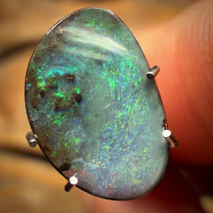 2.1cts - Queensland Boulder Seam Opal. Australian Opal Half Price Bargain