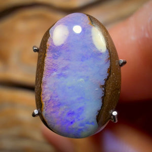 4.2cts - Queensland Boulder Seam Opal from Winton