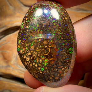 63,2 ct – Yowah Nut Tribal. Australischer Boulder-Opal