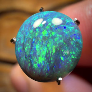 Top Banging Black 2.6cts - Black Opal from Lightning Ridge
